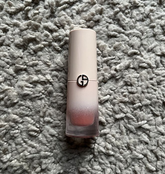 Armani Neo Nude A-blush nr 30 róż do policzków w płynie kremie