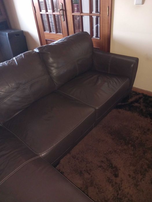 Sofá c/ chaise longue 3 lugares, castanho