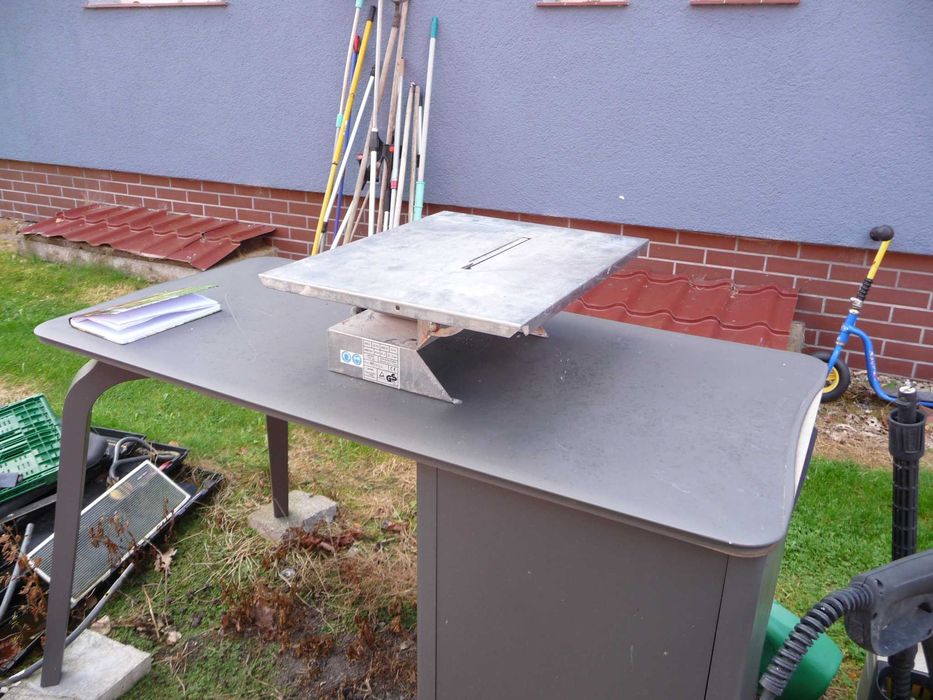 Piła stołowa elektryczna do płytek Rowi TPP60
