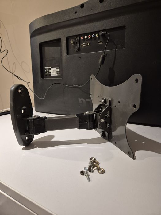 Telewizor LG 28MT45D-PZ TV czarny