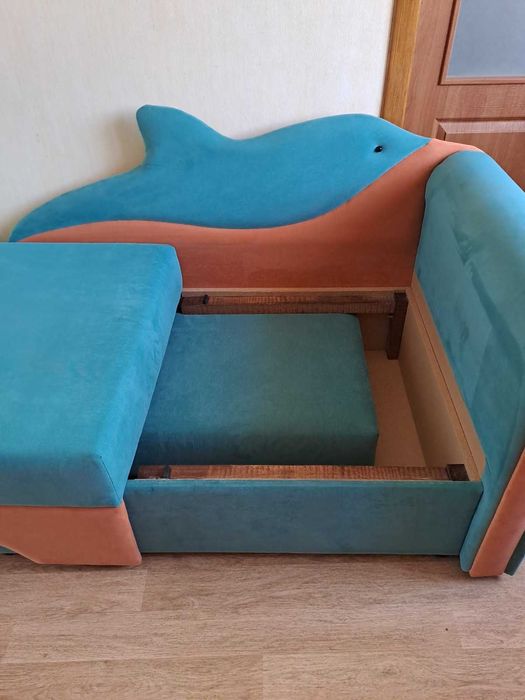 Продам диван дитячий