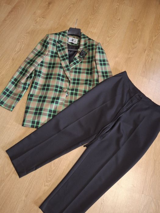 Разпродажа костюмов Гизия!