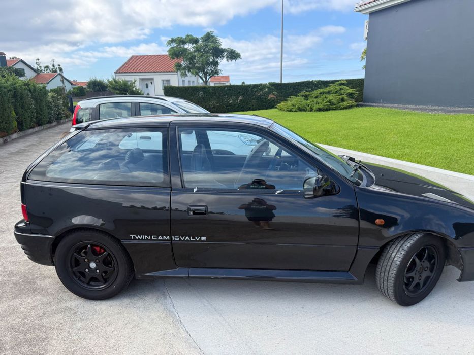 Suzuki Swift 1.3 GTI - Carro Raro
