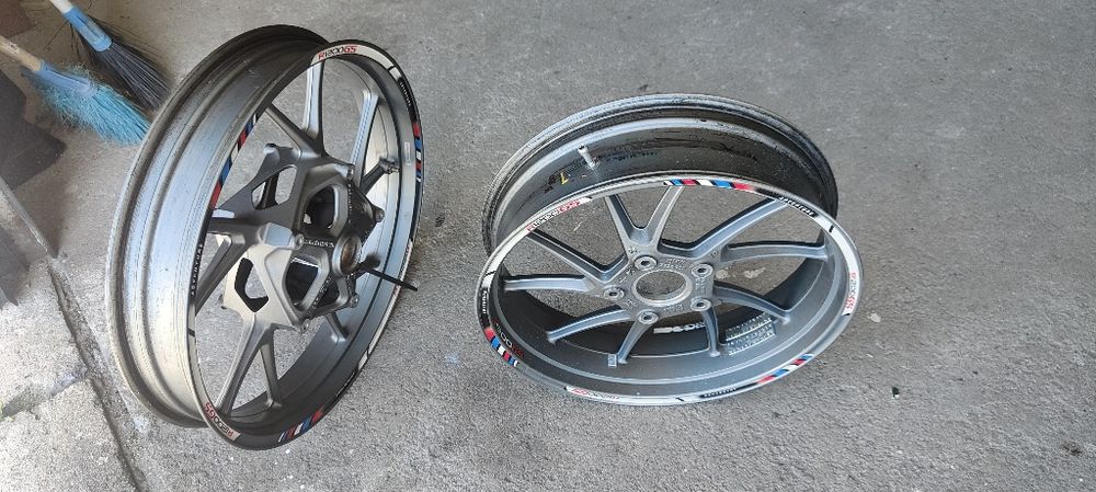 Jantes para BMW GS 1200 ou 1250 em bom estado