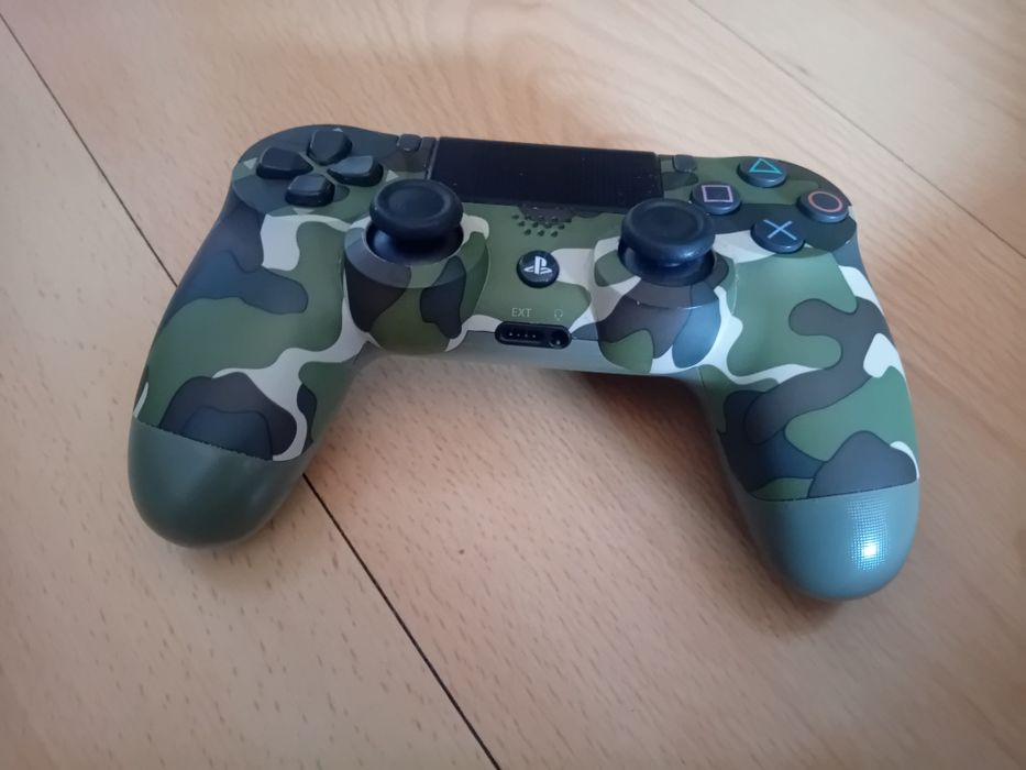 Comando ps4 eu estou a vender