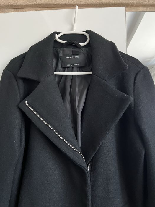 Płaszcz damski czarny długi Sinsay