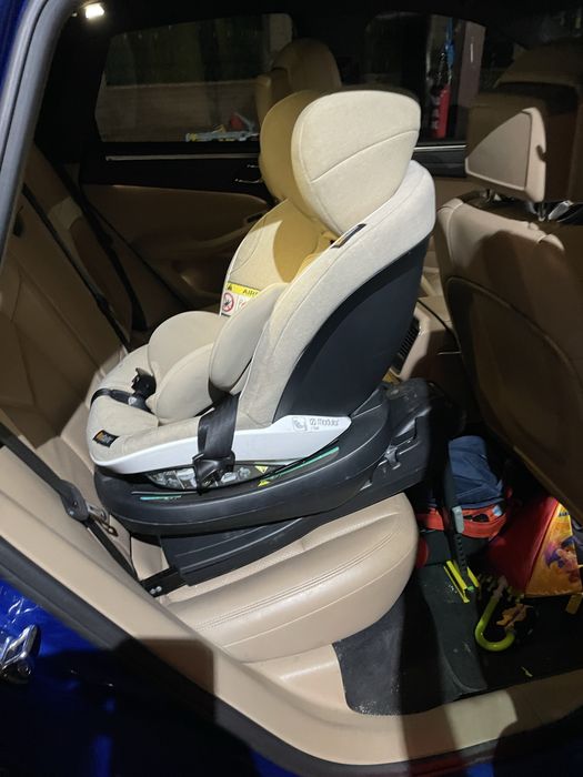 Дитяче автокрісло besafe (0-4 роки)