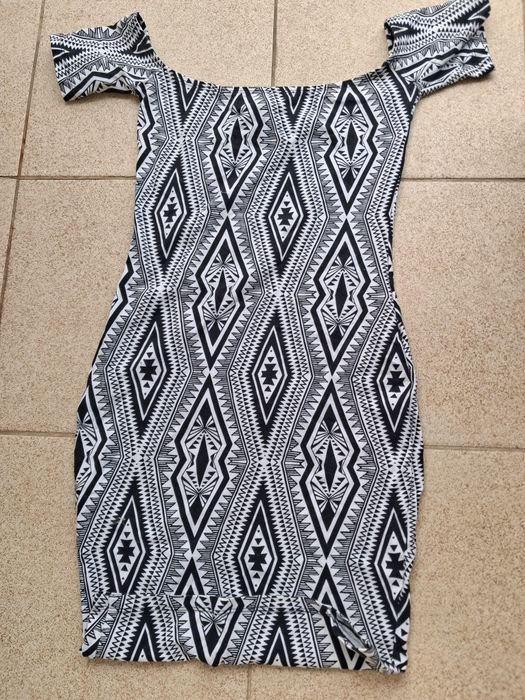 Sukienka Amisu roz.XS Nowa