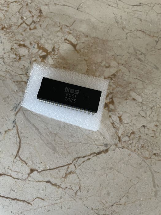 Uklad SID 6581 Commodore SID 6581