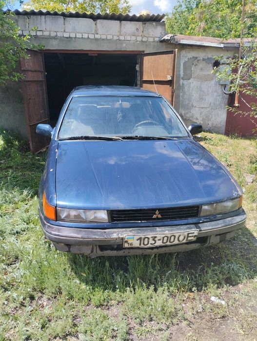 Mitsubishi Lancer 1989р