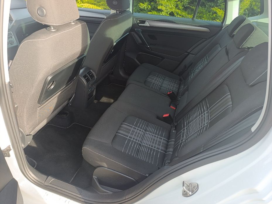 VW Golf VII Sportsvan 2.0 TDI 150KM nowy rozrząd
