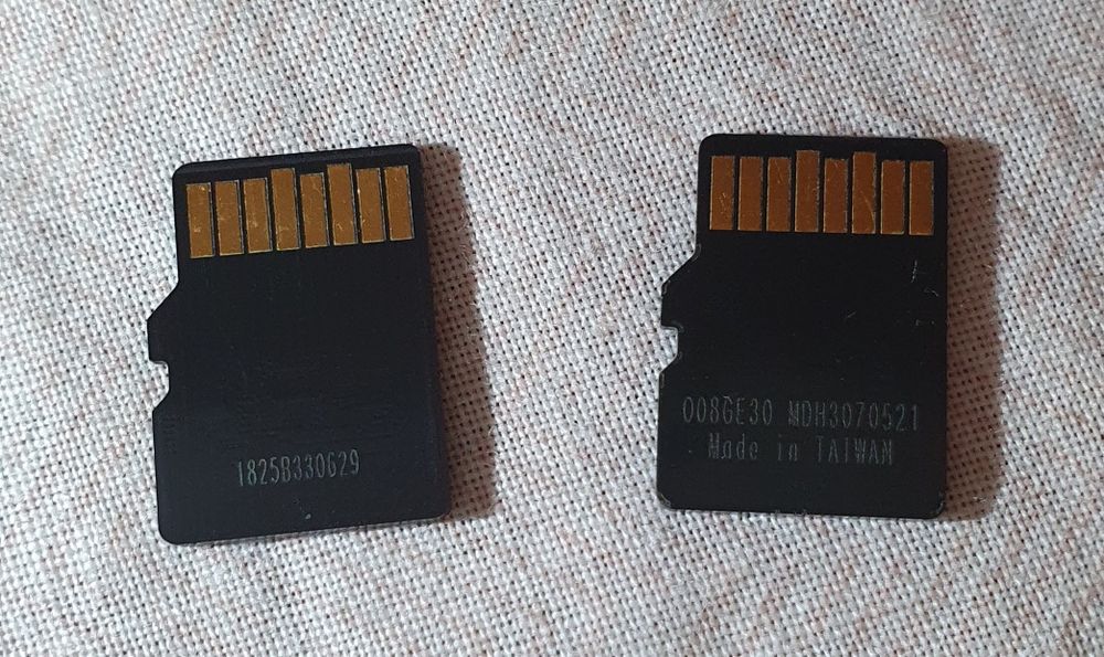 Комплект карт пам’яті microSD 8GB (Kingston та Silicon Power) + SD-адаптер Samsung