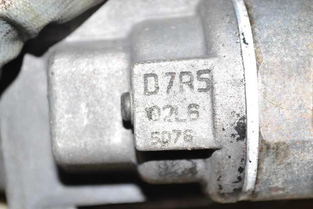 Б/в стартер Renault Espace/Laguna/Megane/Scenic/Trafic 1.9dCi F9Q 2001-2010, 8200075362B, VALEO D7R49