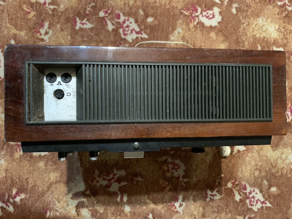 Продам магнітофон бабінний  Юпитер