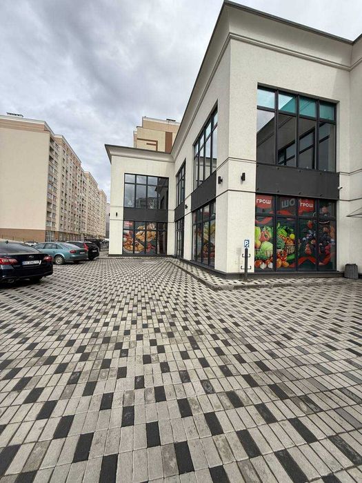 Оренда комерційного приміщення на Озерній