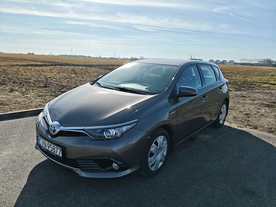 Toyota Auris II Hybrid