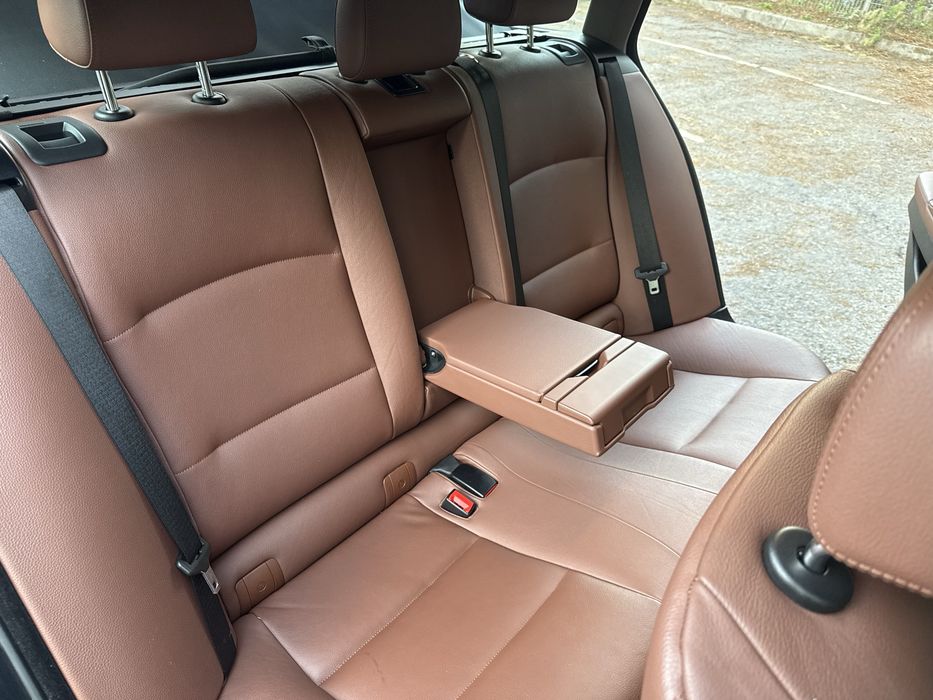 BMW 520D pack auto 215MIL kilometros como nova