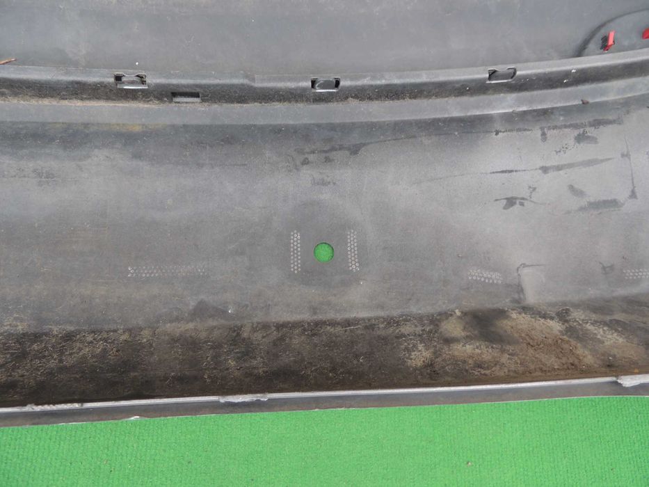 Zderzak tył tylny Audi A1 8X 10,11,12,13,14 PDC