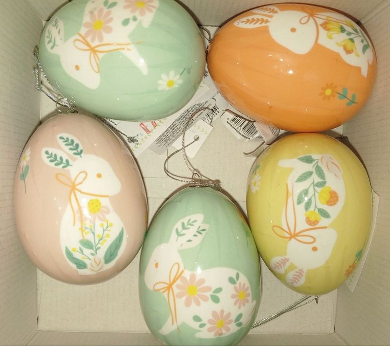 Яйця 10см  з мотузкою . Розпродаж!