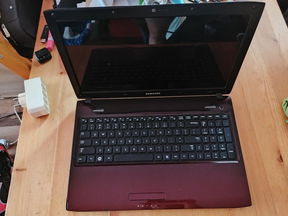 Sprzedam Samsung R580