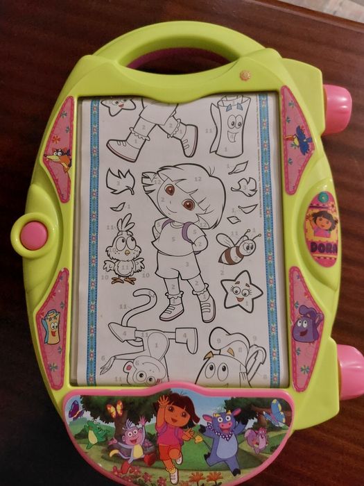 Jogo para decalque com luz DORA