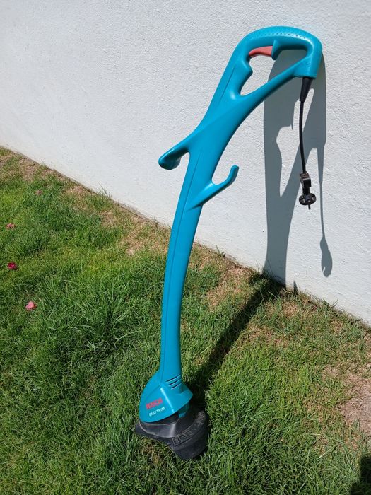 Aparador de relva Bosch 23 Easytrim