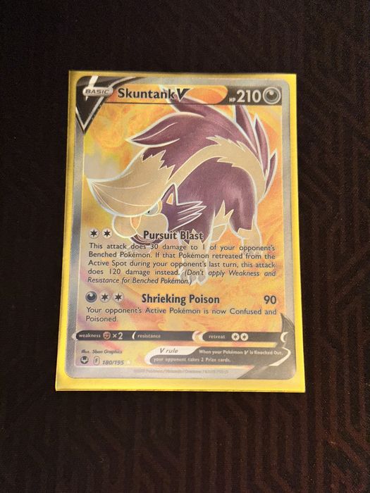 Carta Pokemon Skuntank v