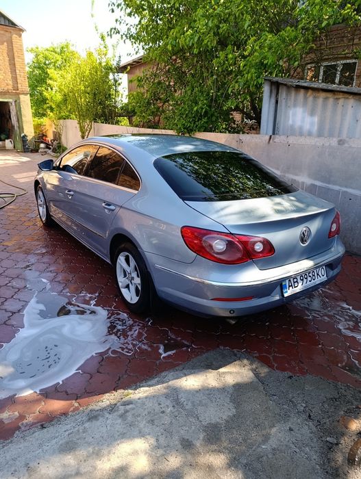 Volkswagen Passat cc 2011 1.8 офіційний