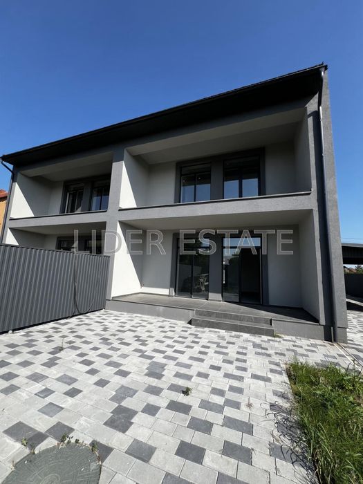 Чорновий таунхаус Павшино