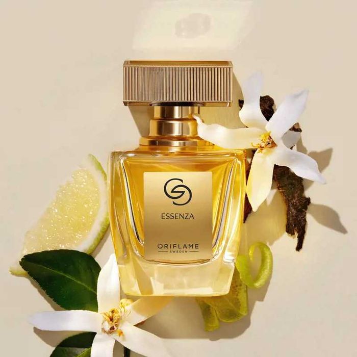 Perfumy Giordani Gold Essenza