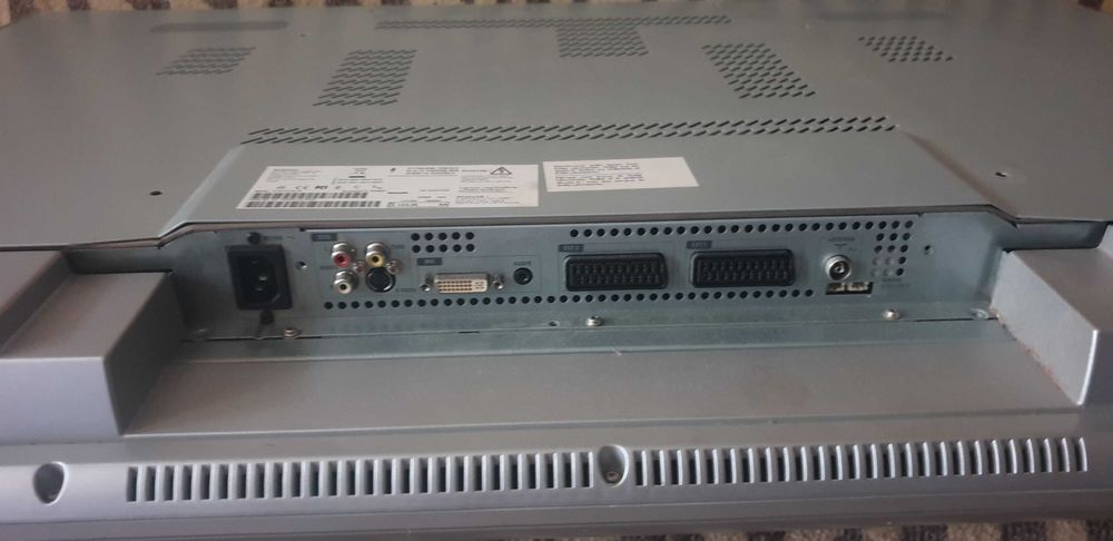 Плазма Philips 42PF3320\10 Франция.