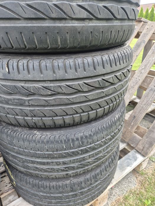 Opony letnie 215/45R16