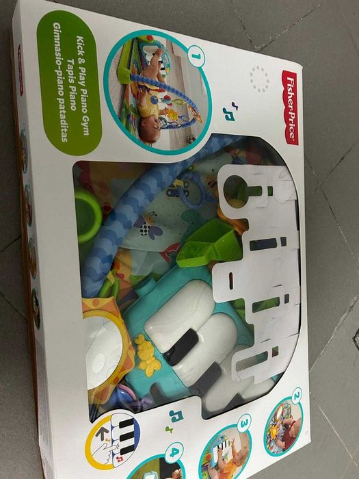 Tapete de Atividades Fisher-Price Kick & Play Piano Gym - Completo na Caixa