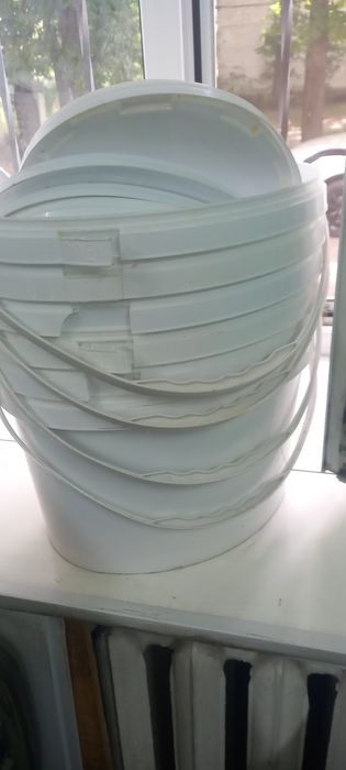 Продам відро 10 л б/у