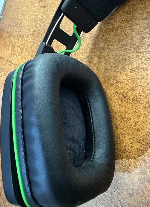 Słuchawki na uszne Razer