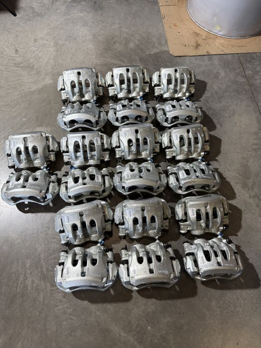 Суппорт супорт супорта спрінтер Sprinter W906 W907 однокатковий спарка