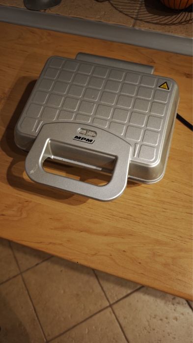 Gofrownica MPM 1000W