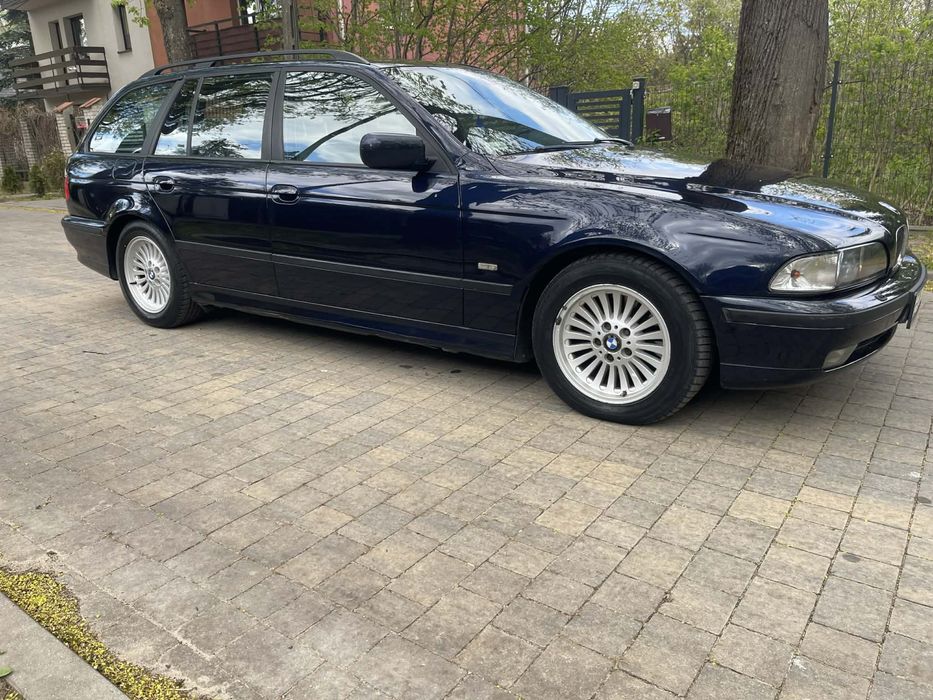BMW e39 4.4 v8  1999r