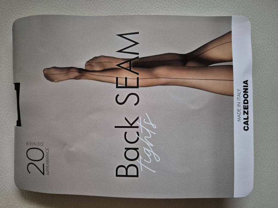 Rajstopy Calzedonia M czarne 20 den szew z tyłu matt matowe