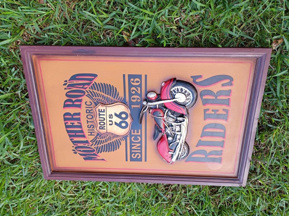 Quadro route 66 com relevo em perfeito estado de conservação