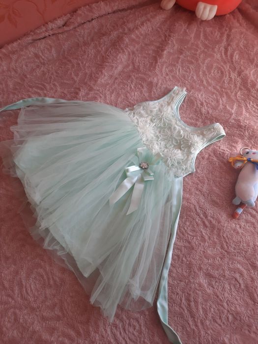 Нарядна сукня на 7 років