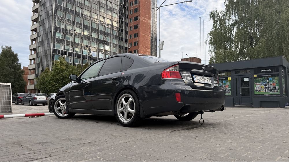 Subaru legacy 2009 2.5 газ/бензин