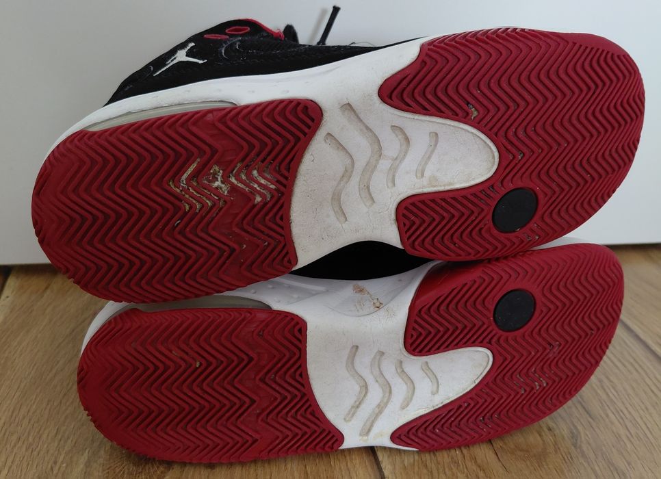 Nike Jordan max aura 2 r. 36,5