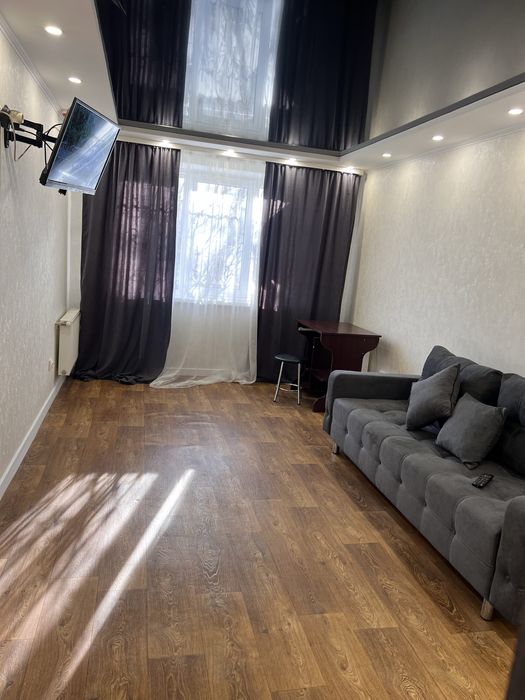 Здам подобово /погодинно 2х кімнатну квартиру на Вишеньці