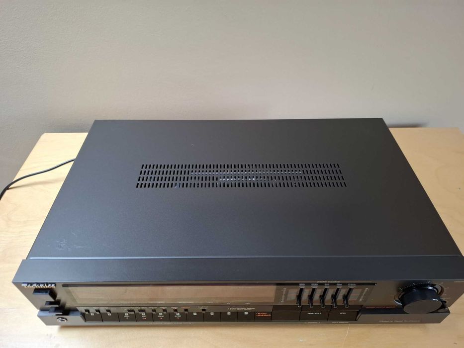 Technics SA-R230+SL-P212A