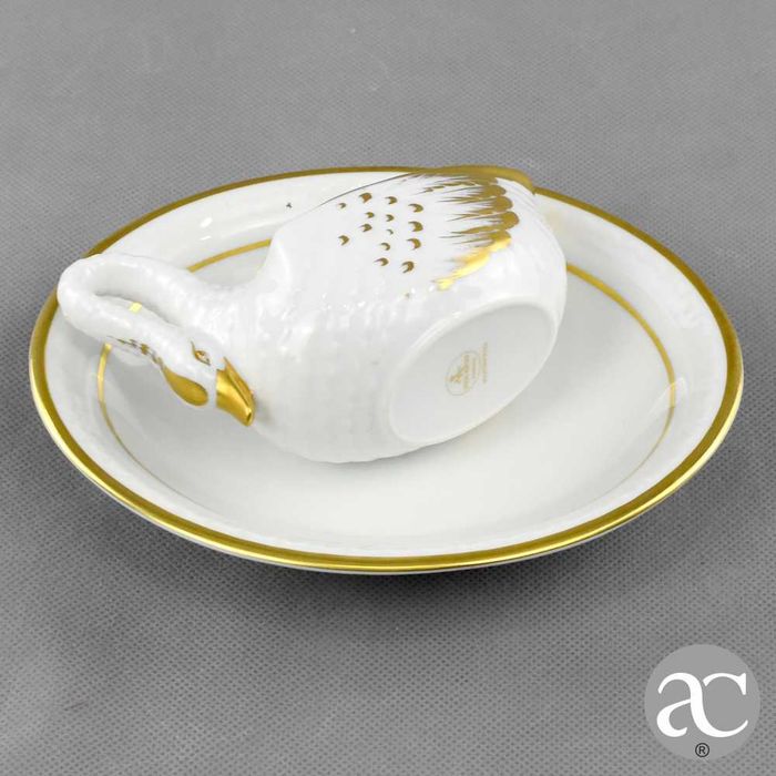 Molheira com travessa em forma de Cisne Porcelana Vista Alegre