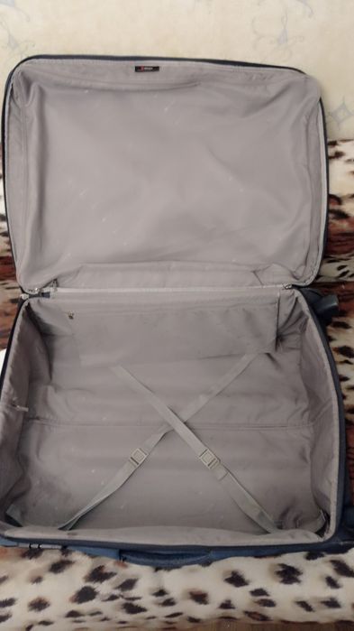 Чемодан "DELSEV"