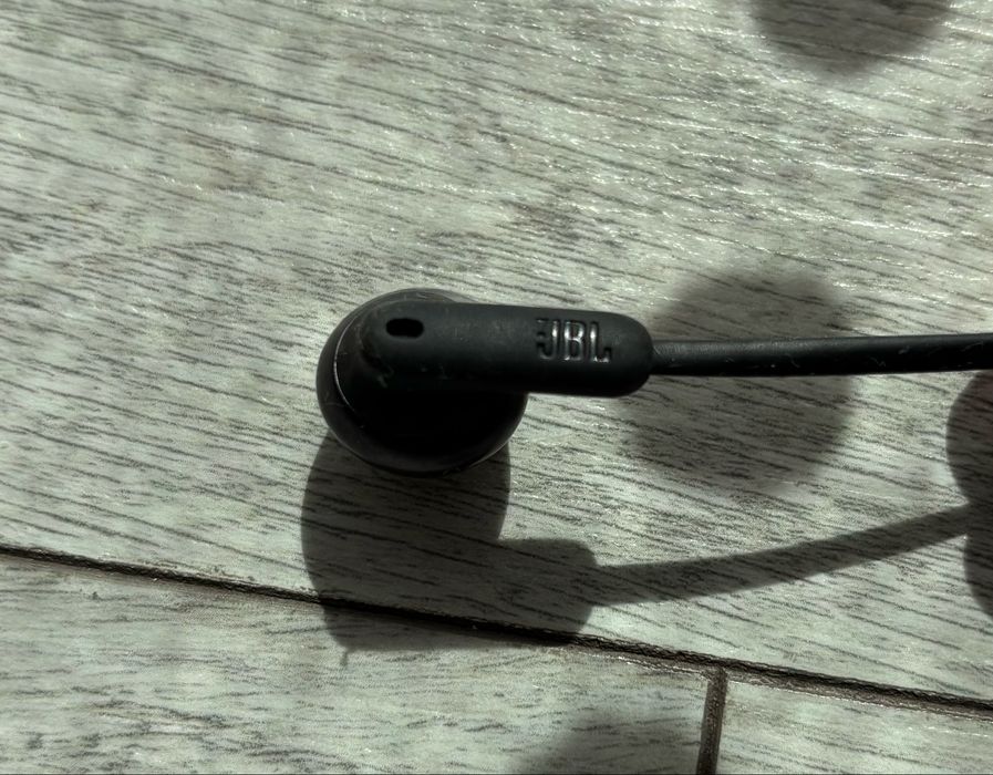 Sprzedam słuchawki JBL