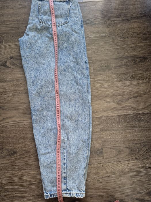 Джинси Bershka в ідеалі(36 розмір) s  з високою посадкою