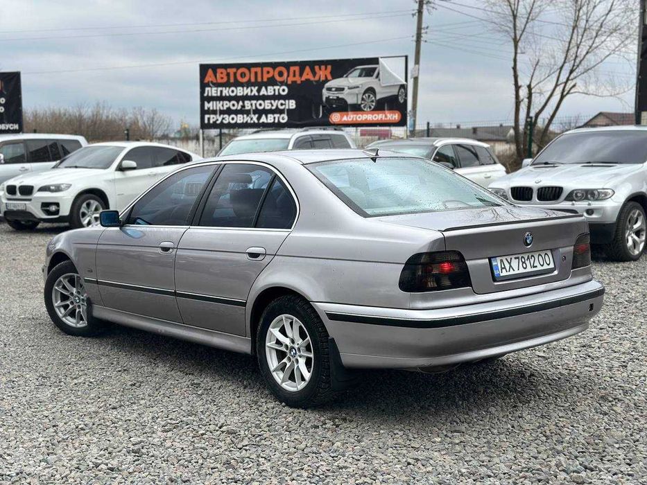 BMW 523 2.5 газ/бензин Автомат